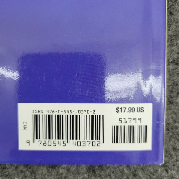 Llama Llama Home with Mama Book Hardback 978-0-545-40370-2 - Picture 3 of 5